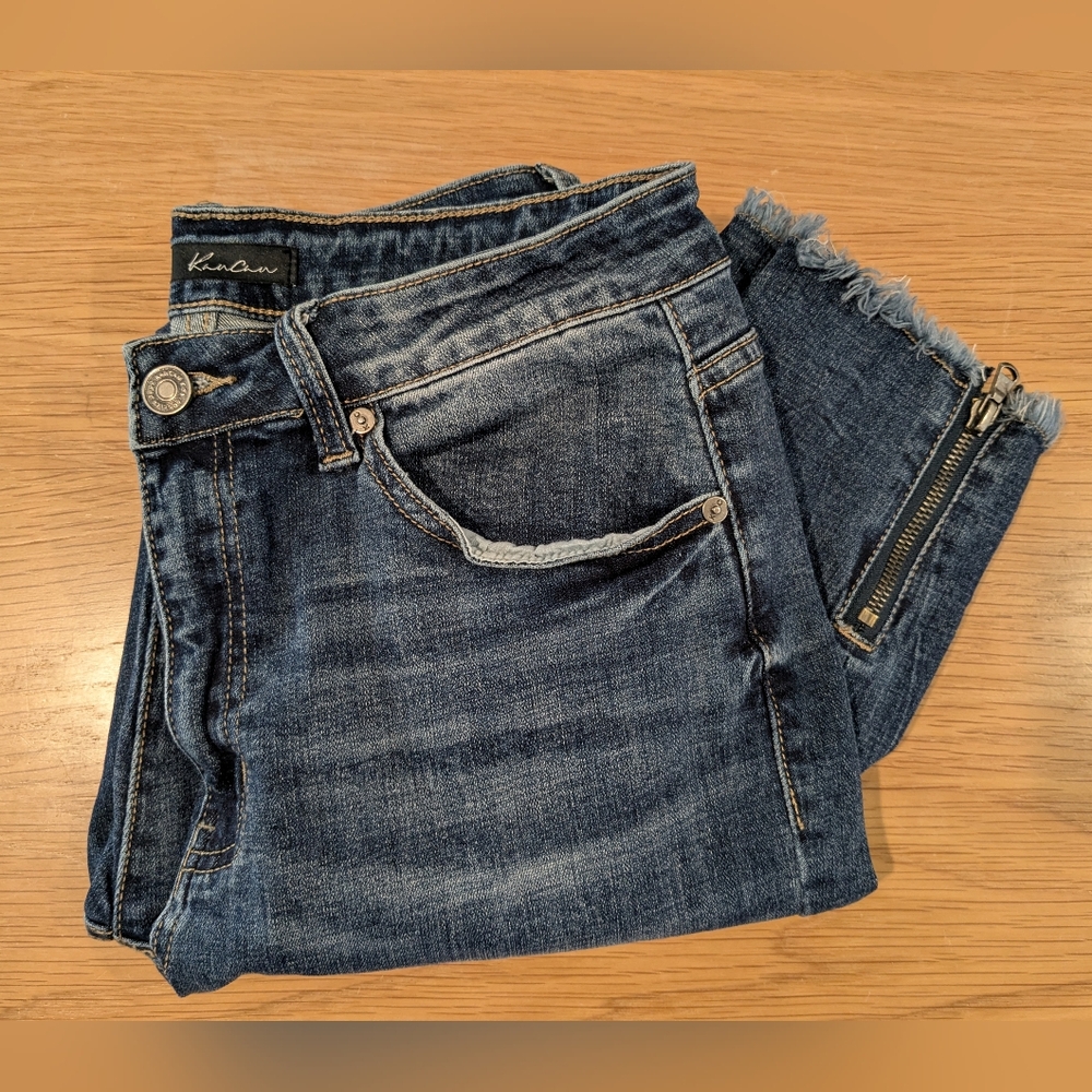 Kancan Ely Frayed Hem Ankle Zipper Skinny Jeans in Size 30